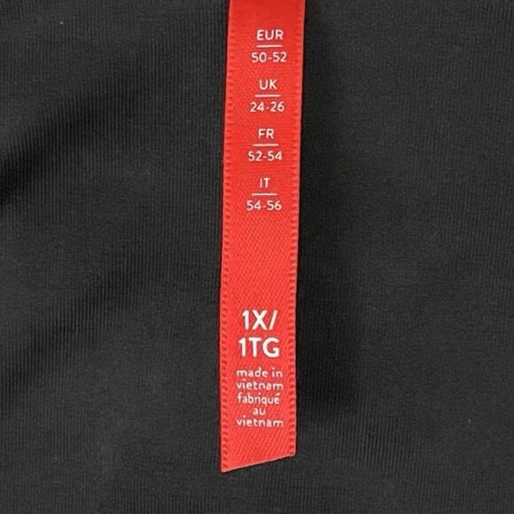 Spanx Leggings Womens 1X Plus Black Faux Leather Pants Hi Waist Skinny Shapewear - Picture 3 of 13